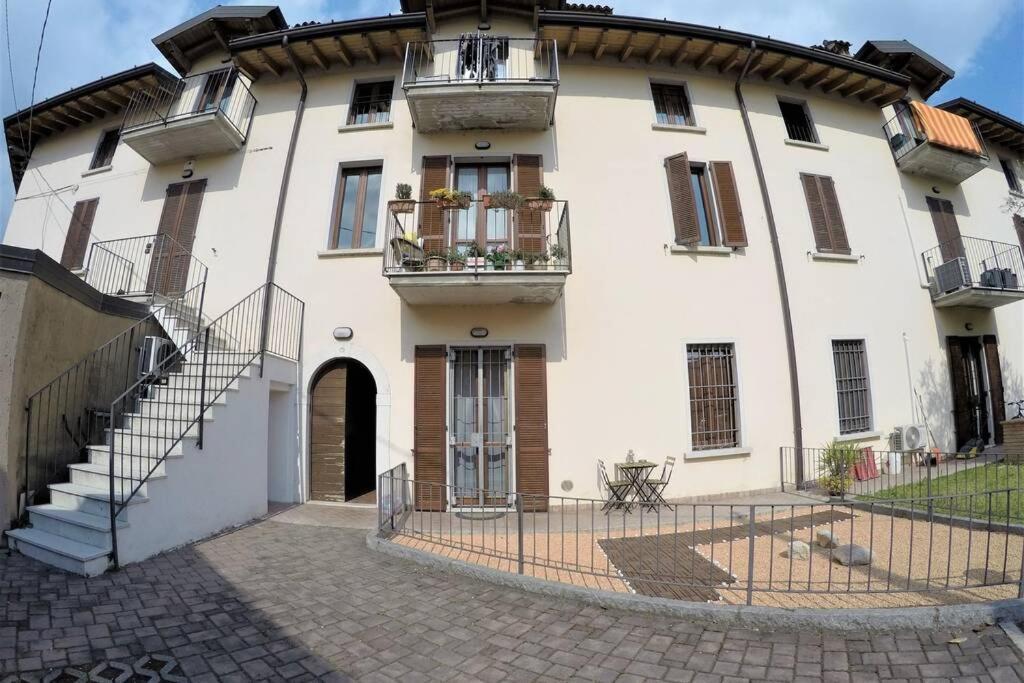 Casa Di Mirco - Ampio E Moderno Bilocale Lejlighed Castenedolo Eksteriør billede